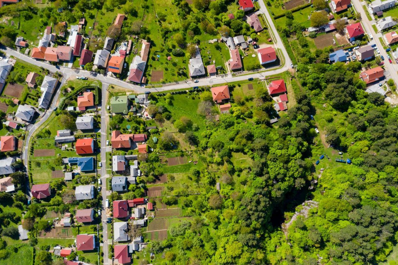 Oeskarszt Apartman Urkut Eksteriør bilde